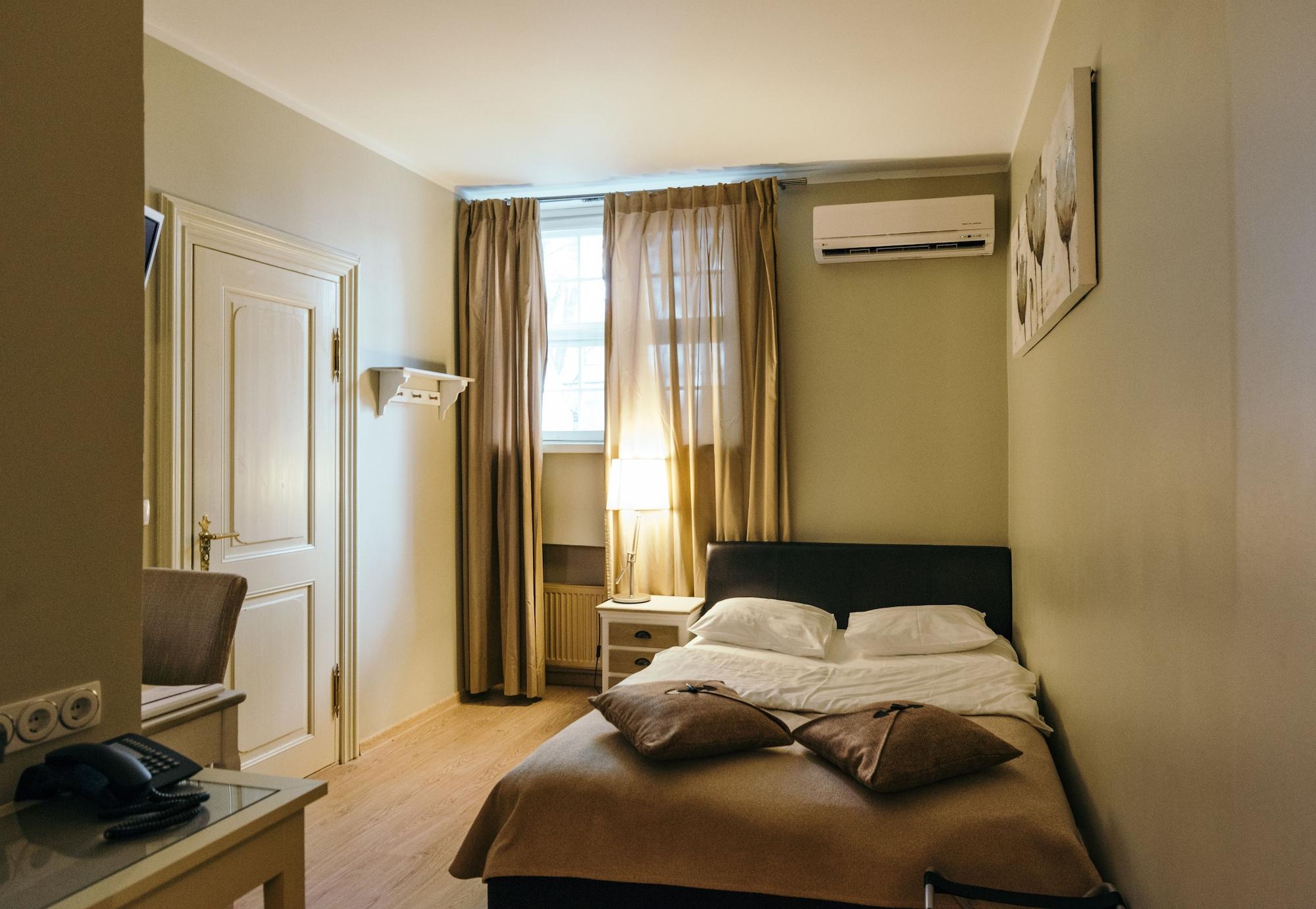 Merchants House Hotel Талин Екстериор снимка